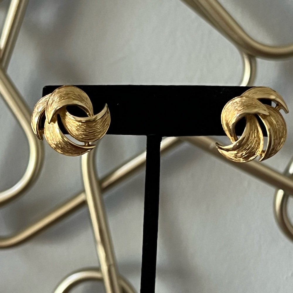Vintage Givenchy Leaf Gold Tone Pierced Earrings
